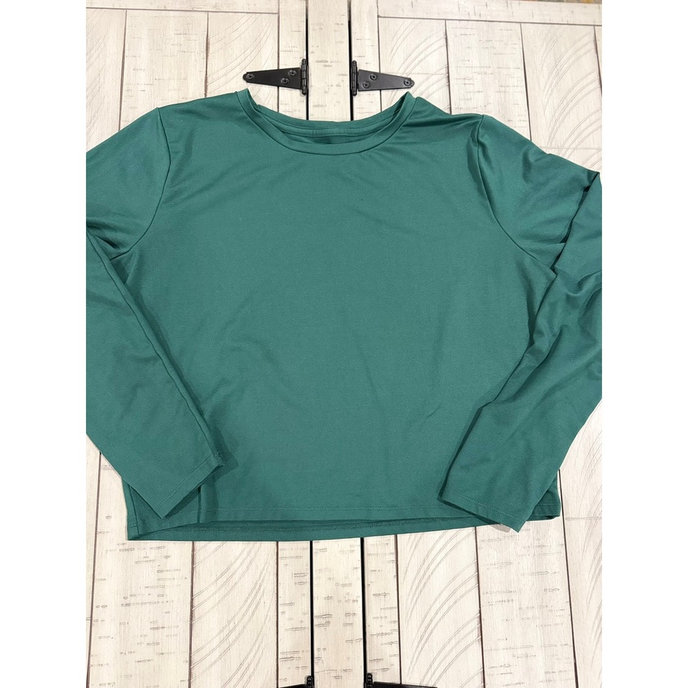 B- 031- Hollister Womens XXL Forest Green Long Sleeve Crew Neck Crop Top Shirt